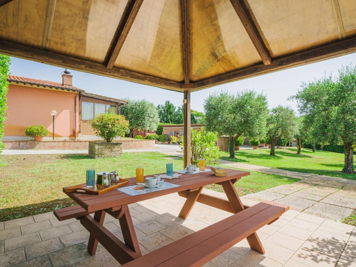 Apartment Ponziani-2 By Interhome Orentano Εξωτερικό φωτογραφία